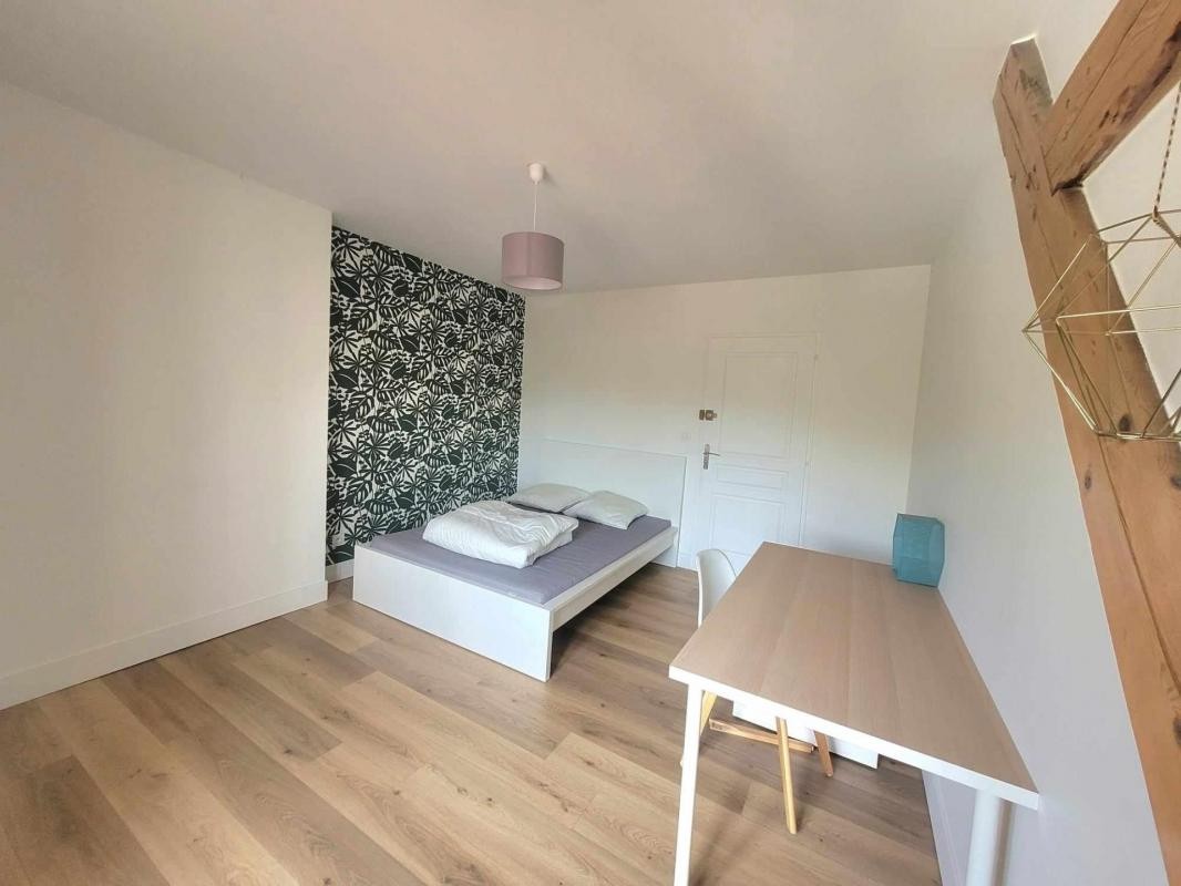 Location Appartement à Saint-Étienne 5 pièces