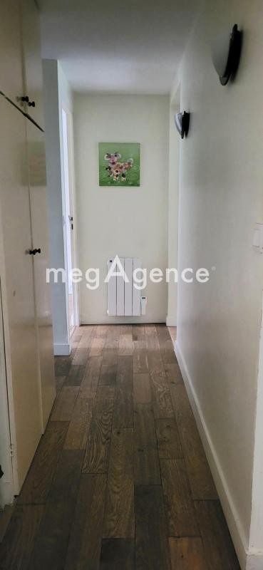 Vente Appartement à Paris Buttes-Chaumont 19e arrondissement 3 pièces