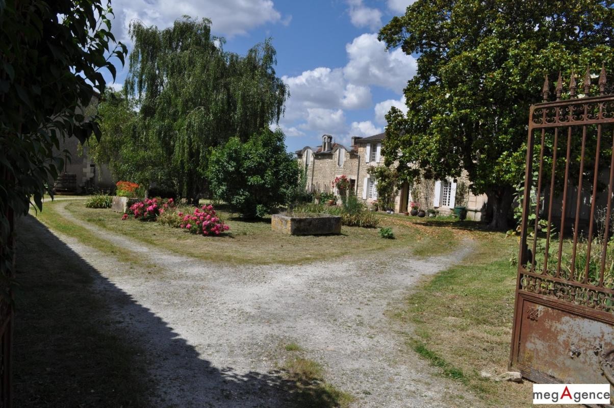 Vente Maison à Pons 8 pièces