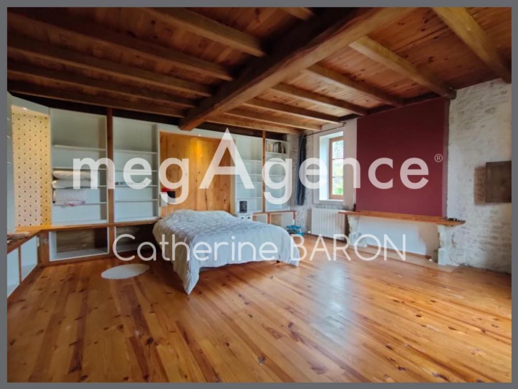 Vente Maison à Germignac 13 pièces