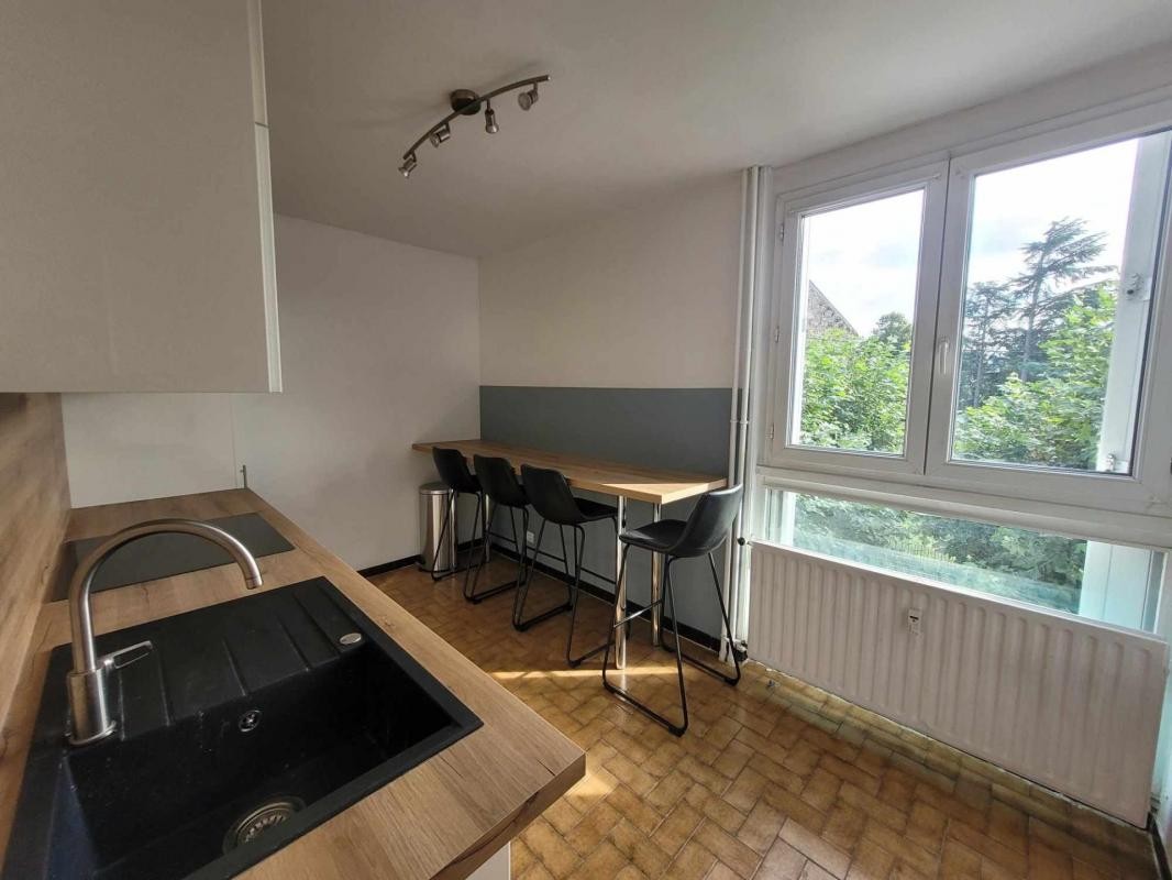 Location Appartement à Saint-Étienne 3 pièces