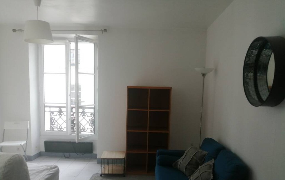 Location Appartement à Paris Entrepôt 10e arrondissement 1 pièce