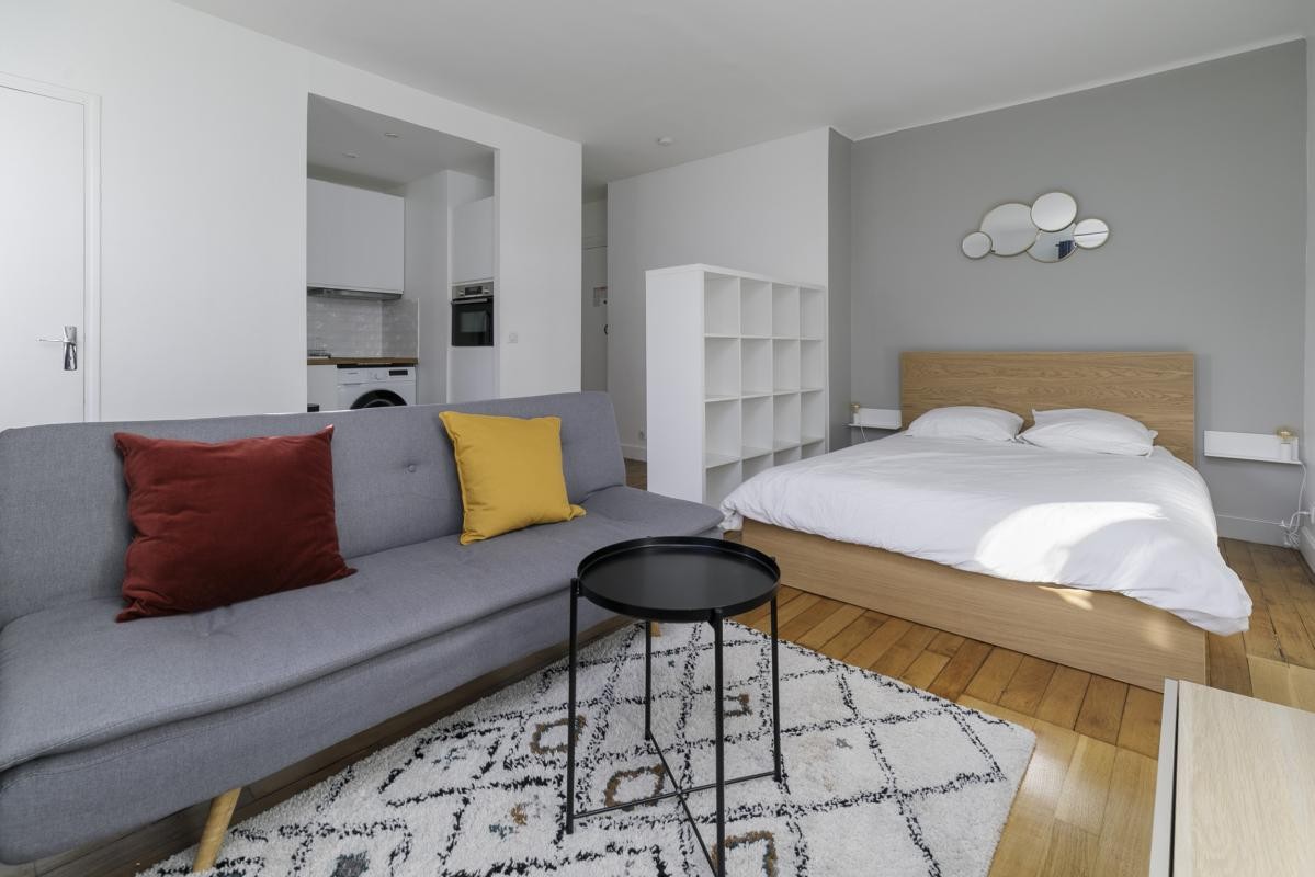 Location Appartement à Paris Buttes-Chaumont 19e arrondissement 1 pièce