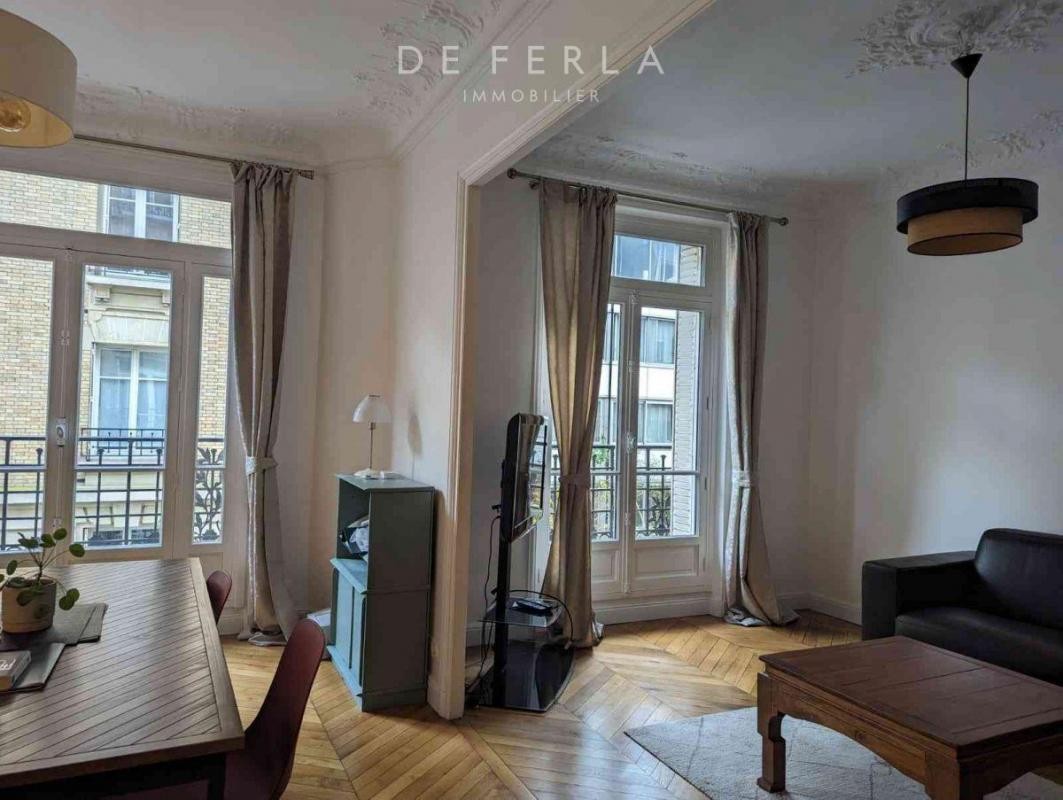 Vente Appartement à Paris Vaugirard 15e arrondissement 3 pièces