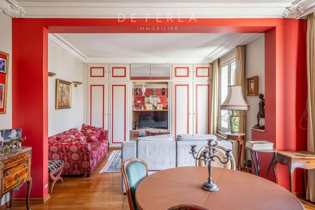 Vente Appartement à Paris Entrepôt 10e arrondissement 5 pièces