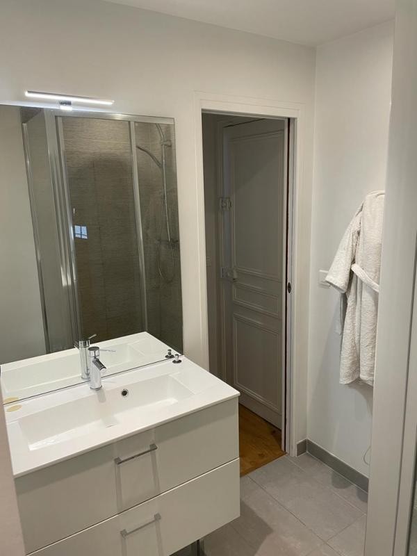 Vente Appartement à Paris Palais-Bourbon 7e arrondissement 2 pièces