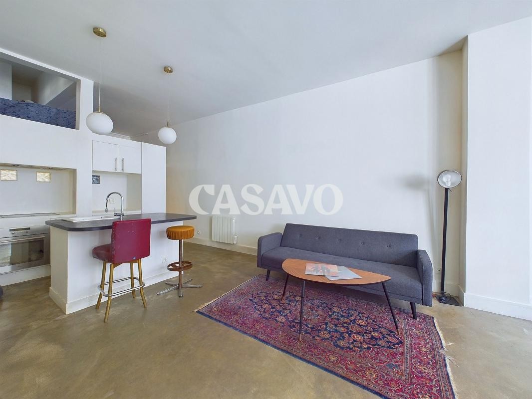 Vente Appartement à Paris Entrepôt 10e arrondissement 2 pièces