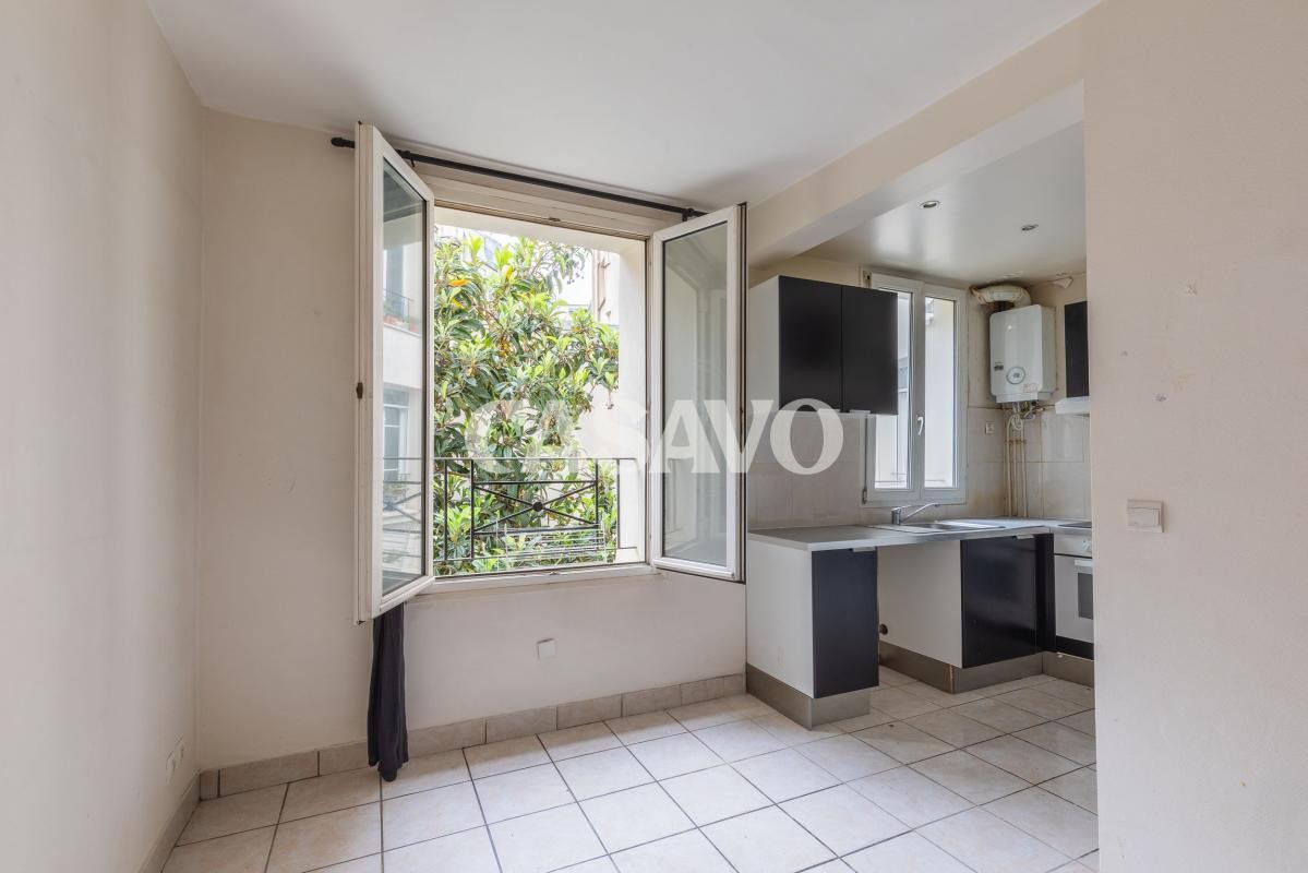 Vente Appartement à Paris Butte-Montmartre 18e arrondissement 3 pièces