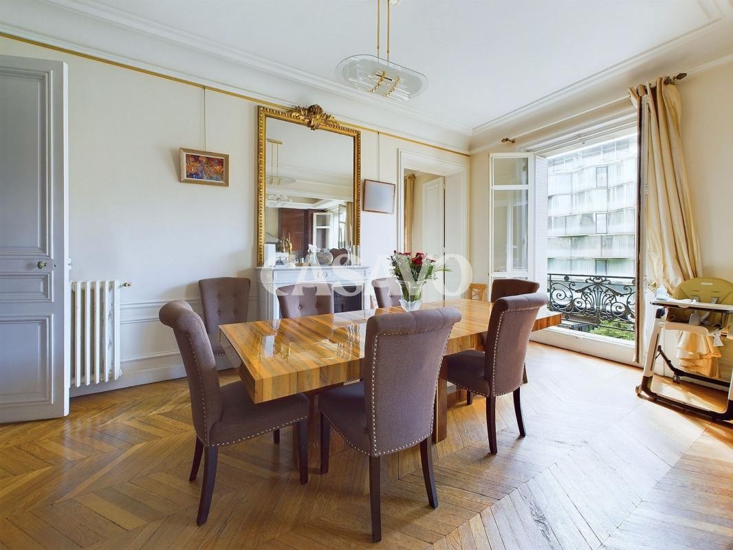 Vente Appartement à Paris Élysée  8e arrondissement 5 pièces