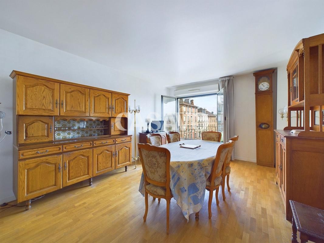 Vente Appartement à Saint-Denis 6 pièces