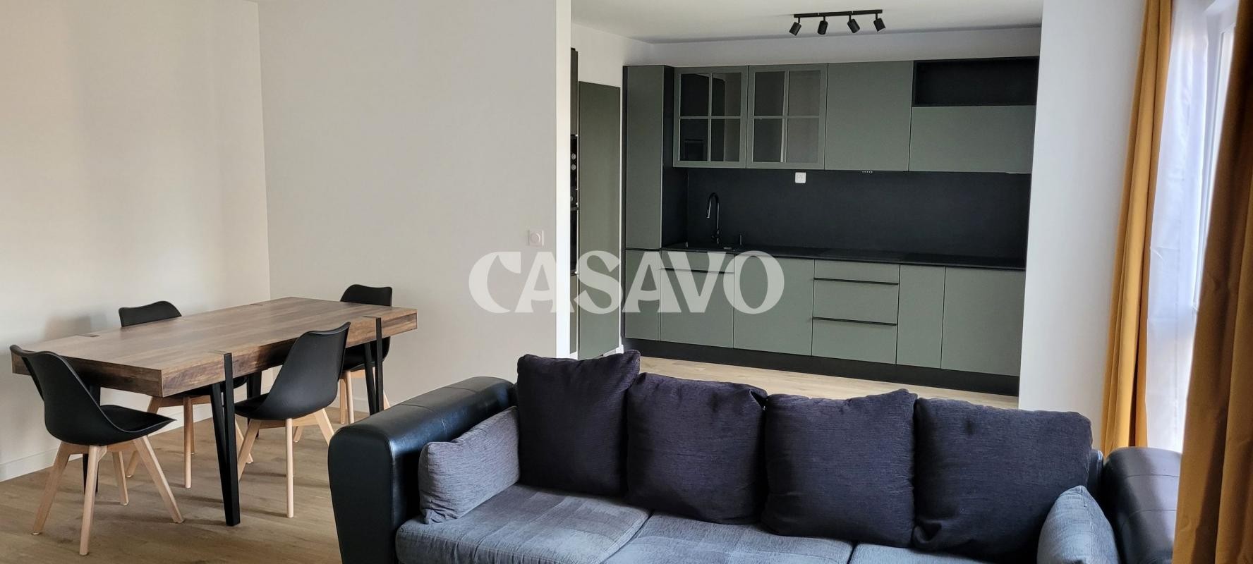 Vente Appartement à Paris Buttes-Chaumont 19e arrondissement 4 pièces