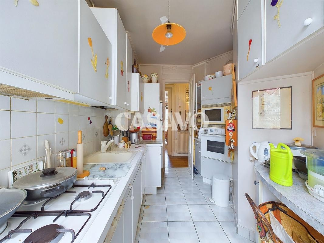 Vente Appartement à Paris Butte-Montmartre 18e arrondissement 3 pièces