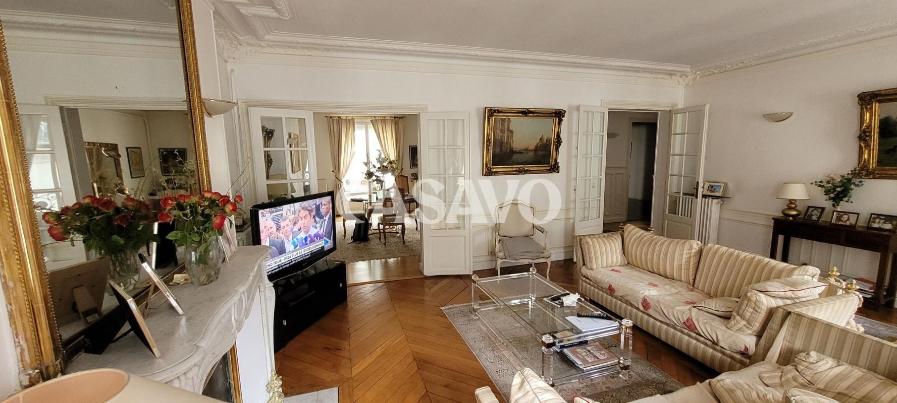 Vente Appartement à Paris Entrepôt 10e arrondissement 6 pièces