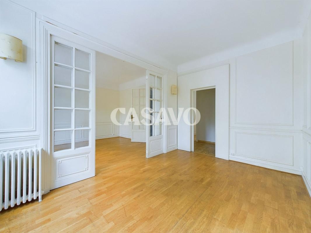 Vente Appartement à Paris Buttes-Chaumont 19e arrondissement 3 pièces