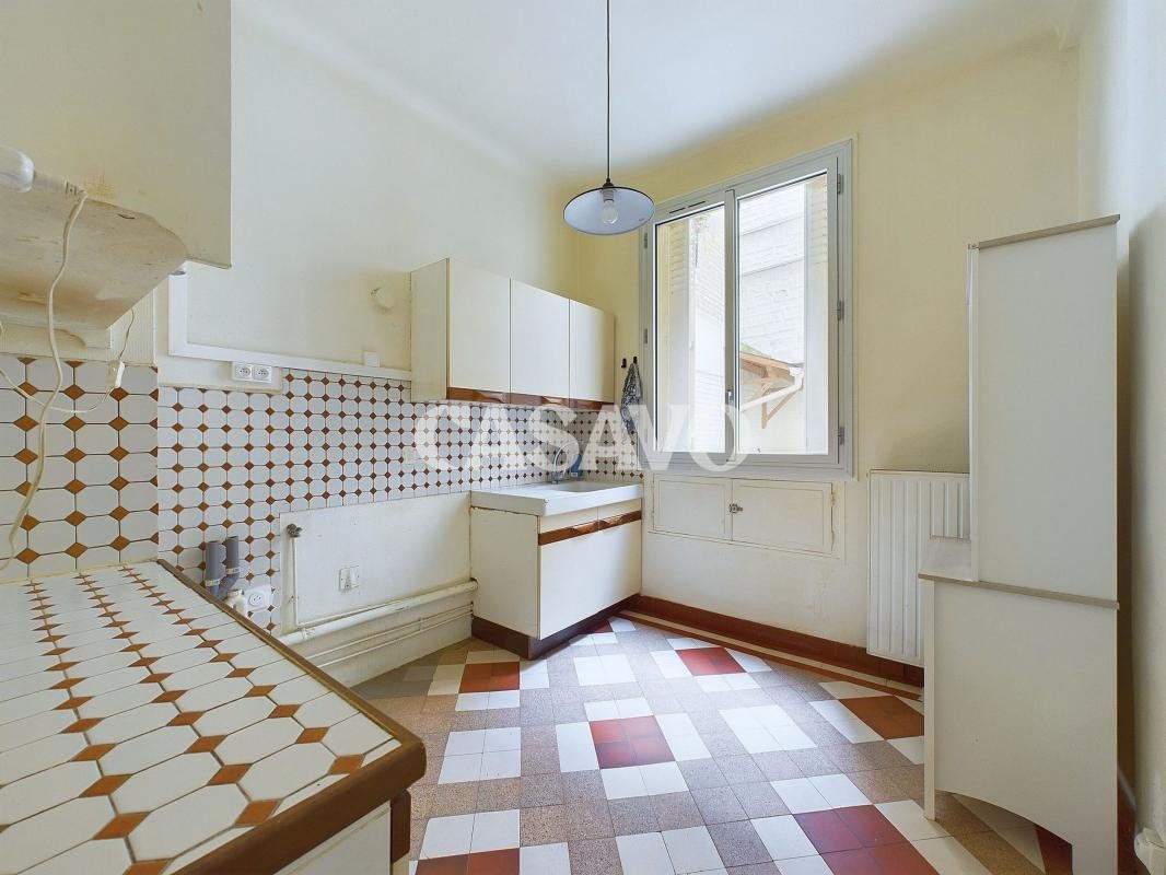 Vente Appartement à Paris Buttes-Chaumont 19e arrondissement 3 pièces