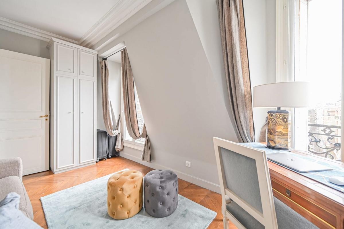 Location Appartement à Paris Vaugirard 15e arrondissement 3 pièces