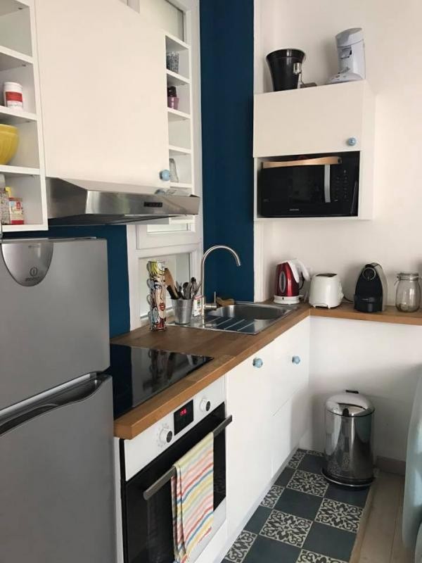 Location Appartement à Paris Entrepôt 10e arrondissement 2 pièces