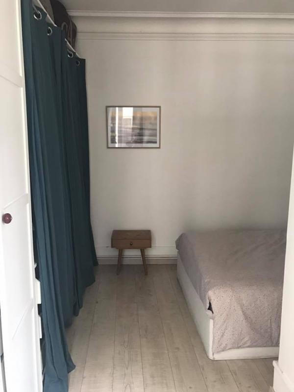 Location Appartement à Paris Entrepôt 10e arrondissement 2 pièces