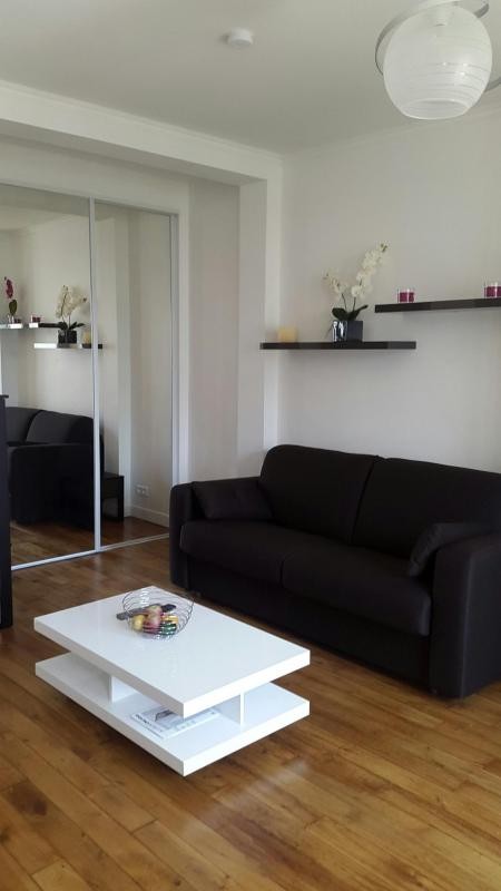 Location Appartement à Paris Batignolles-Monceaux 17e arrondissement 1 pièce