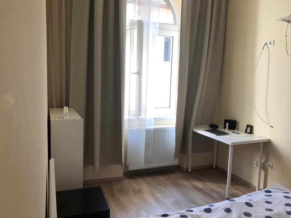 Location Appartement à Paris Buttes-Chaumont 19e arrondissement 2 pièces