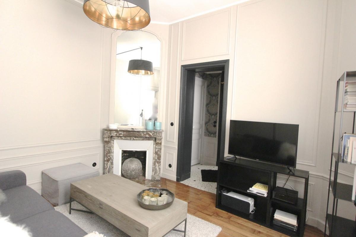 Location Appartement à Paris Panthéon 5e arrondissement 1 pièce