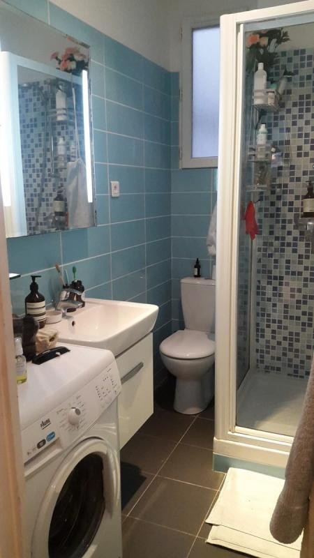 Location Appartement à Paris Entrepôt 10e arrondissement 2 pièces