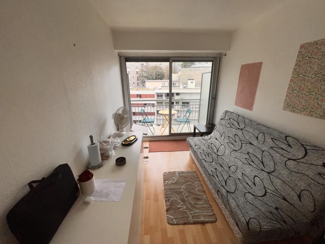 Location Appartement à Paris Buttes-Chaumont 19e arrondissement 1 pièce