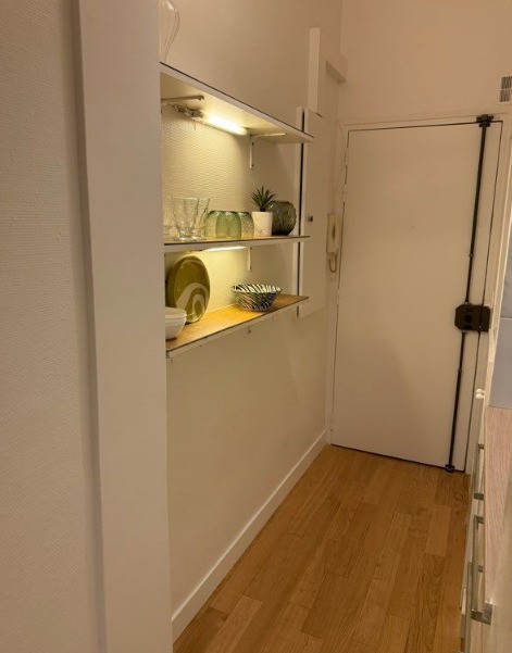 Location Appartement à Paris Buttes-Chaumont 19e arrondissement 2 pièces