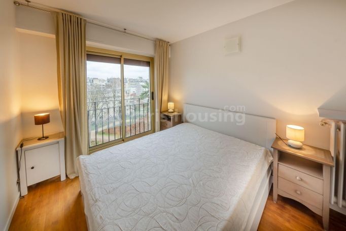 Location Appartement à Paris Vaugirard 15e arrondissement 2 pièces