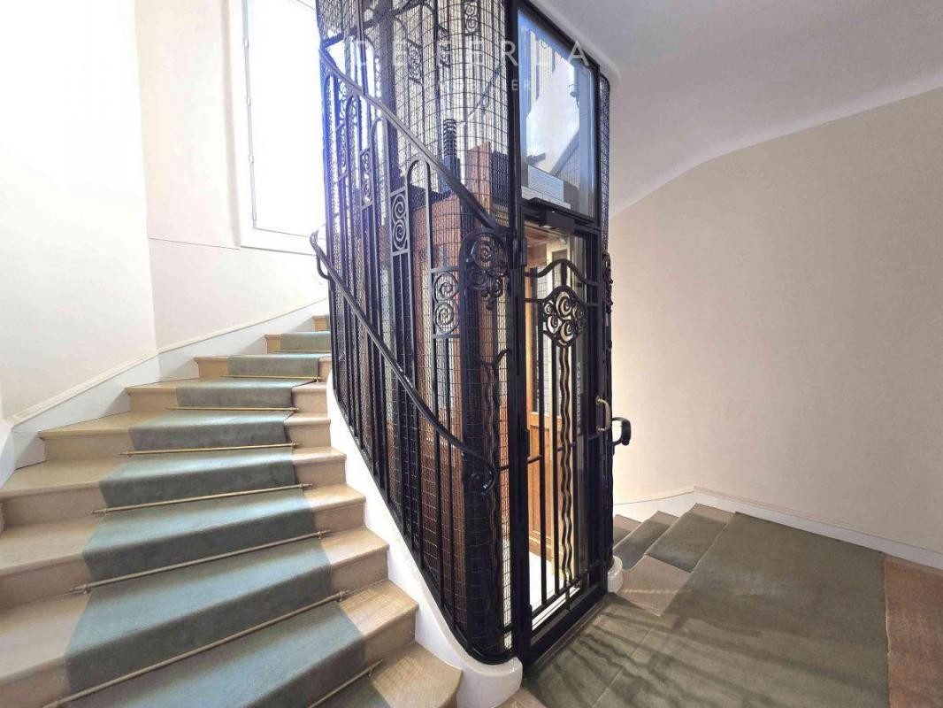 Vente Appartement à Paris Observatoire 14e arrondissement 6 pièces