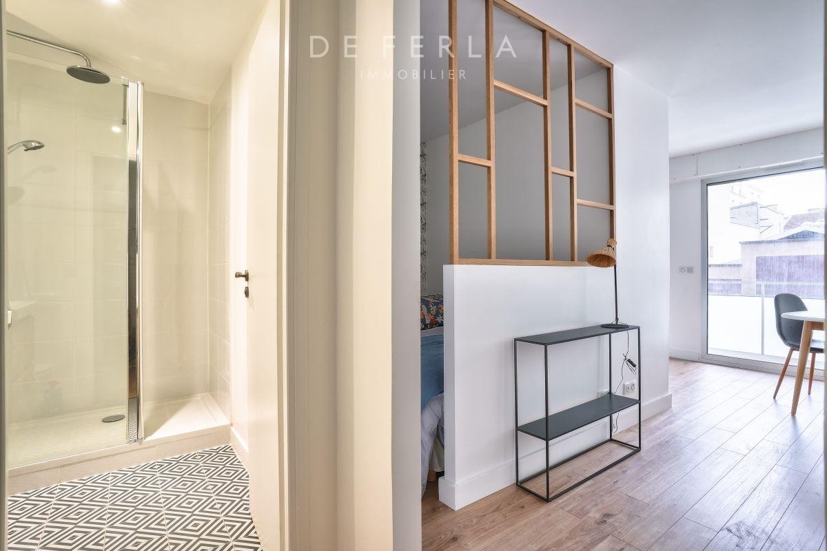 Location Appartement à Paris Butte-Montmartre 18e arrondissement 2 pièces