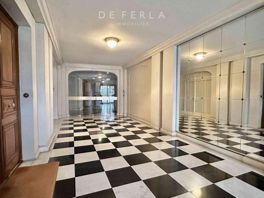 Vente Appartement à Paris Palais-Bourbon 7e arrondissement 3 pièces