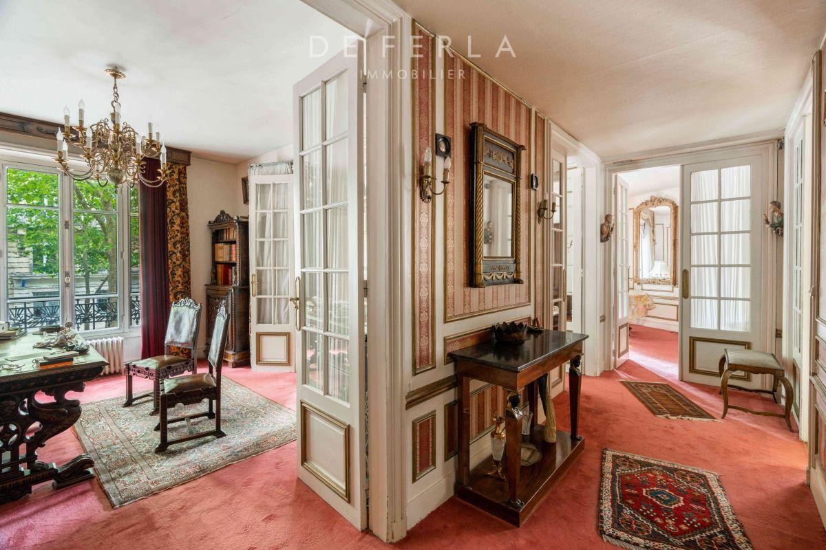 Vente Appartement à Paris Palais-Bourbon 7e arrondissement 5 pièces