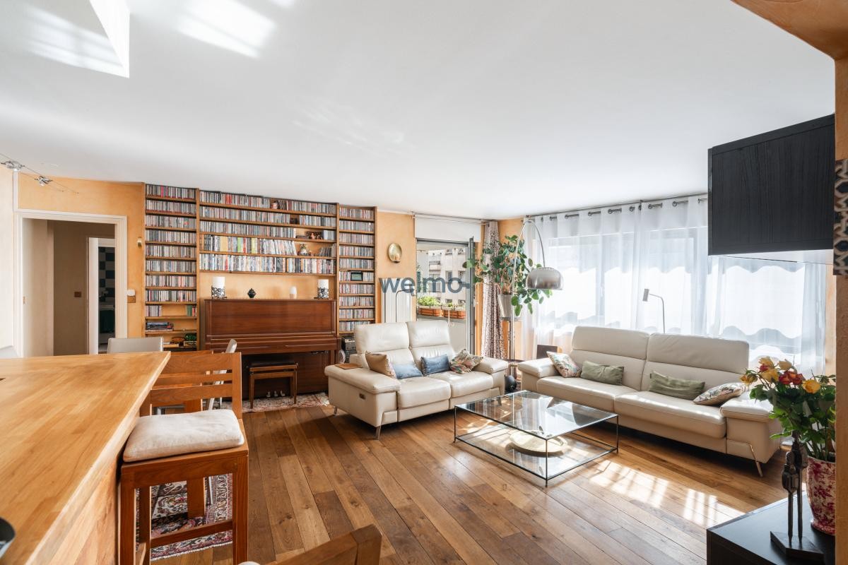 Vente Appartement à Paris Ménilmontant 20e arrondissement 5 pièces