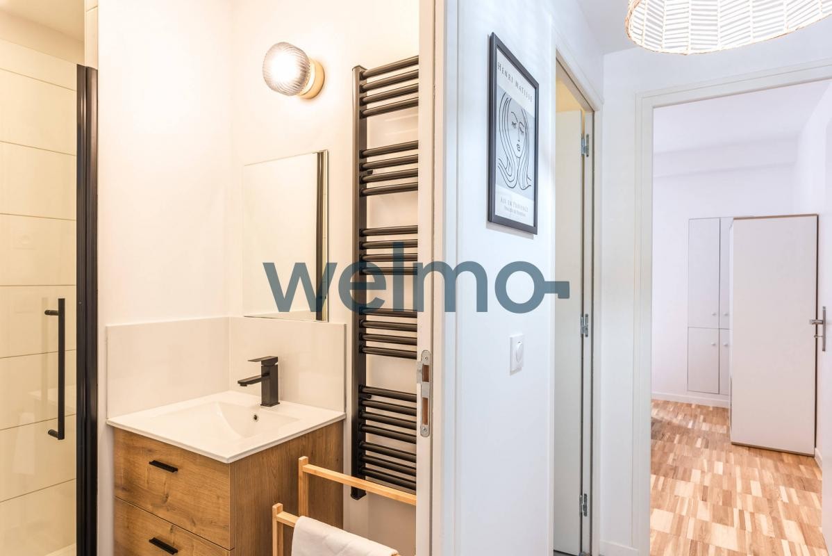 Vente Appartement à Paris Buttes-Chaumont 19e arrondissement 3 pièces