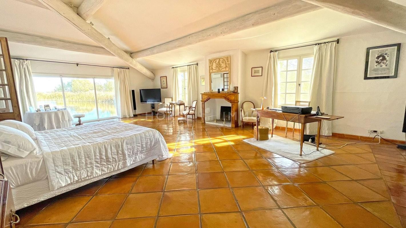 Vente Maison à Saintes-Maries-de-la-Mer 14 pièces