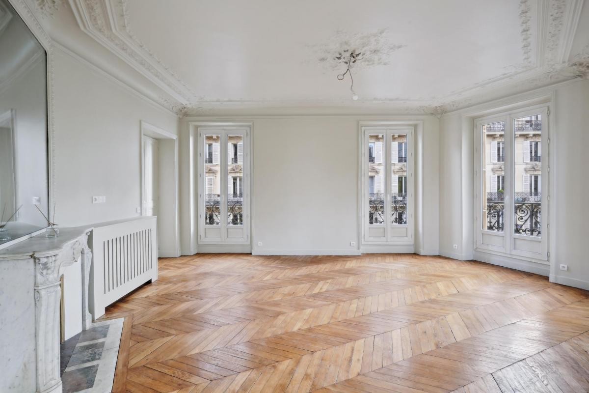 Vente Appartement à Paris Entrepôt 10e arrondissement 5 pièces