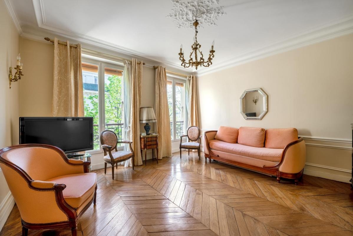 Vente Appartement à Paris Butte-Montmartre 18e arrondissement 3 pièces