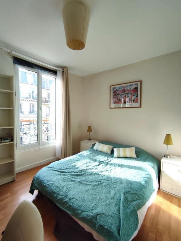 Vente Appartement à Paris Entrepôt 10e arrondissement 2 pièces