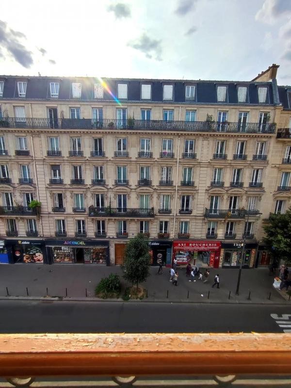 Vente Appartement à Paris Entrepôt 10e arrondissement 2 pièces