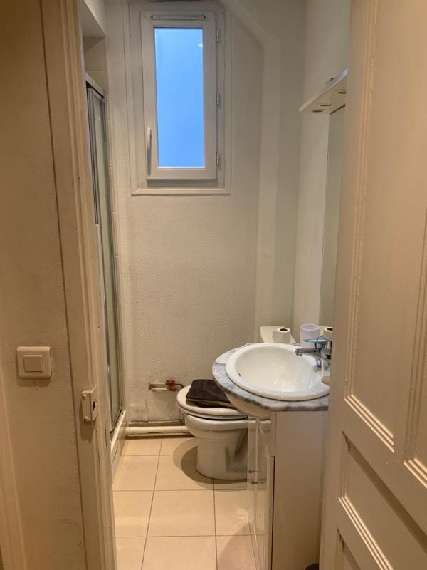 Location Appartement à Paris Vaugirard 15e arrondissement 1 pièce