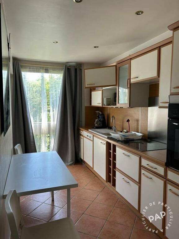 Location Appartement à Fontenay-le-Fleury 2 pièces