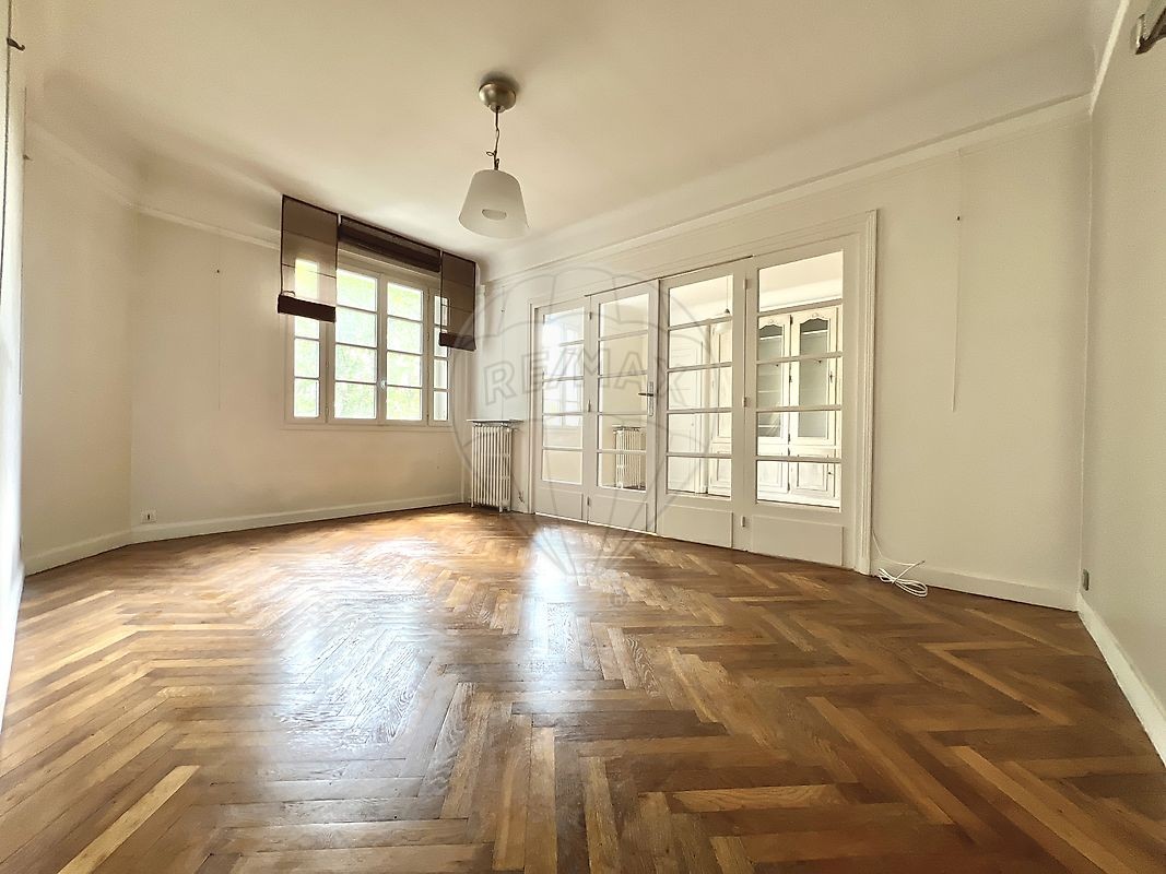 Vente Appartement à Paris Passy 16e arrondissement 2 pièces