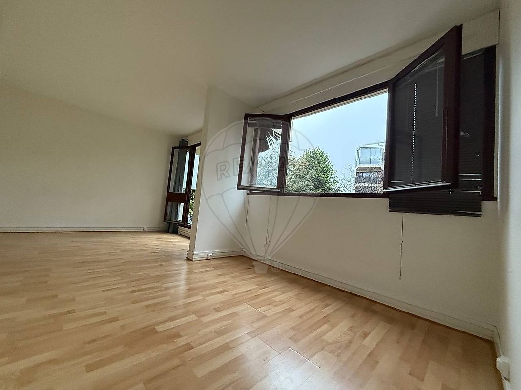 Vente Appartement à le Chesnay 1 pièce