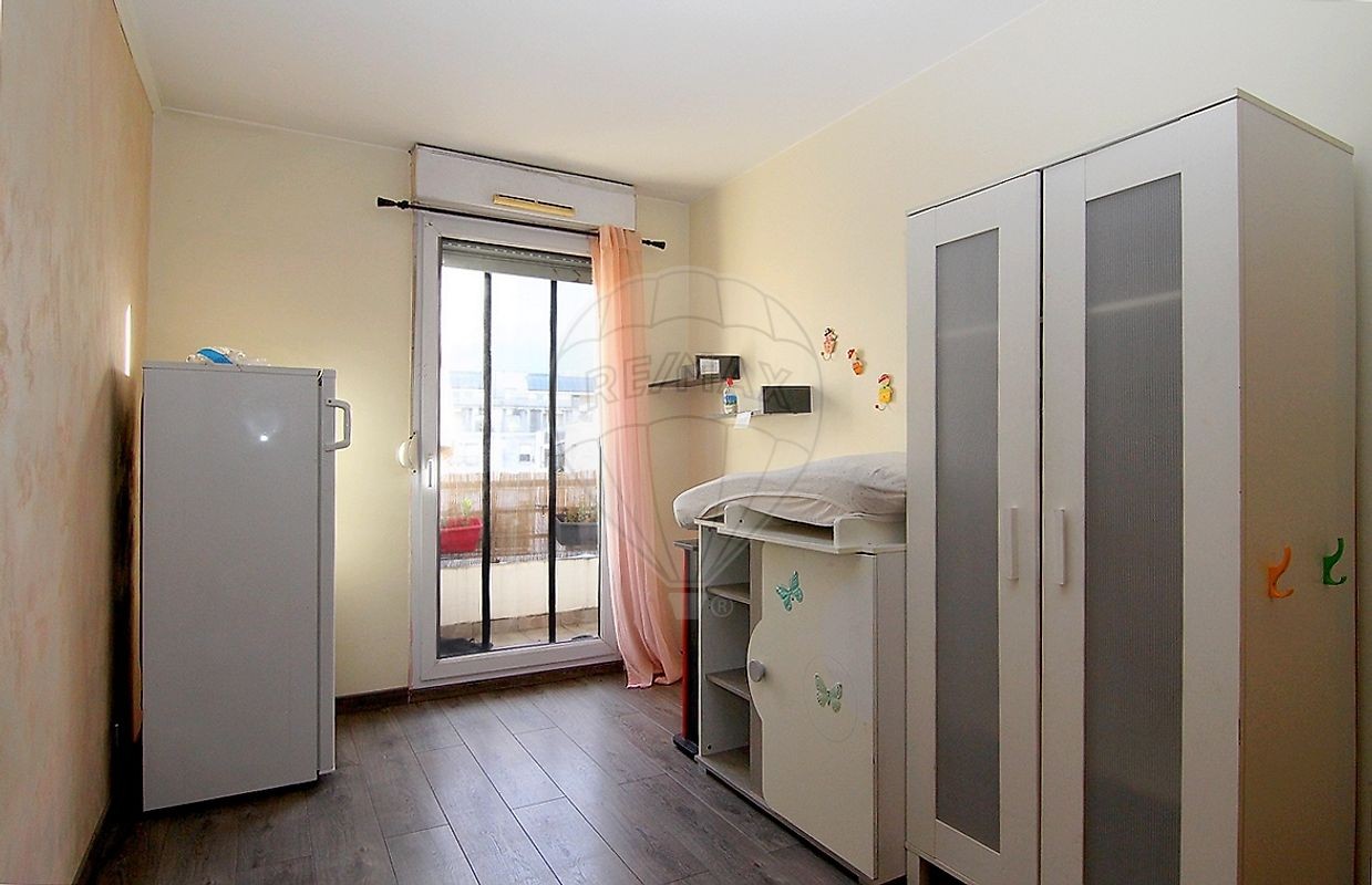 Vente Appartement à Villeneuve-la-Garenne 4 pièces