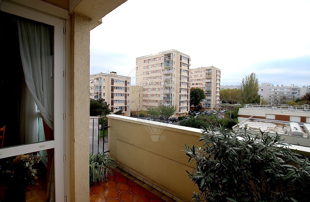 Vente Appartement à Villeneuve-la-Garenne 3 pièces