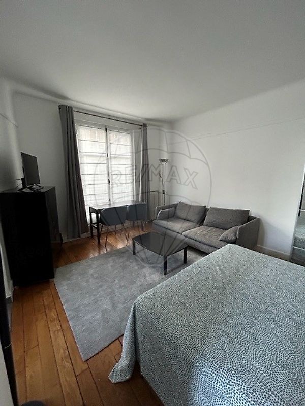 Location Appartement à Paris Passy 16e arrondissement 1 pièce