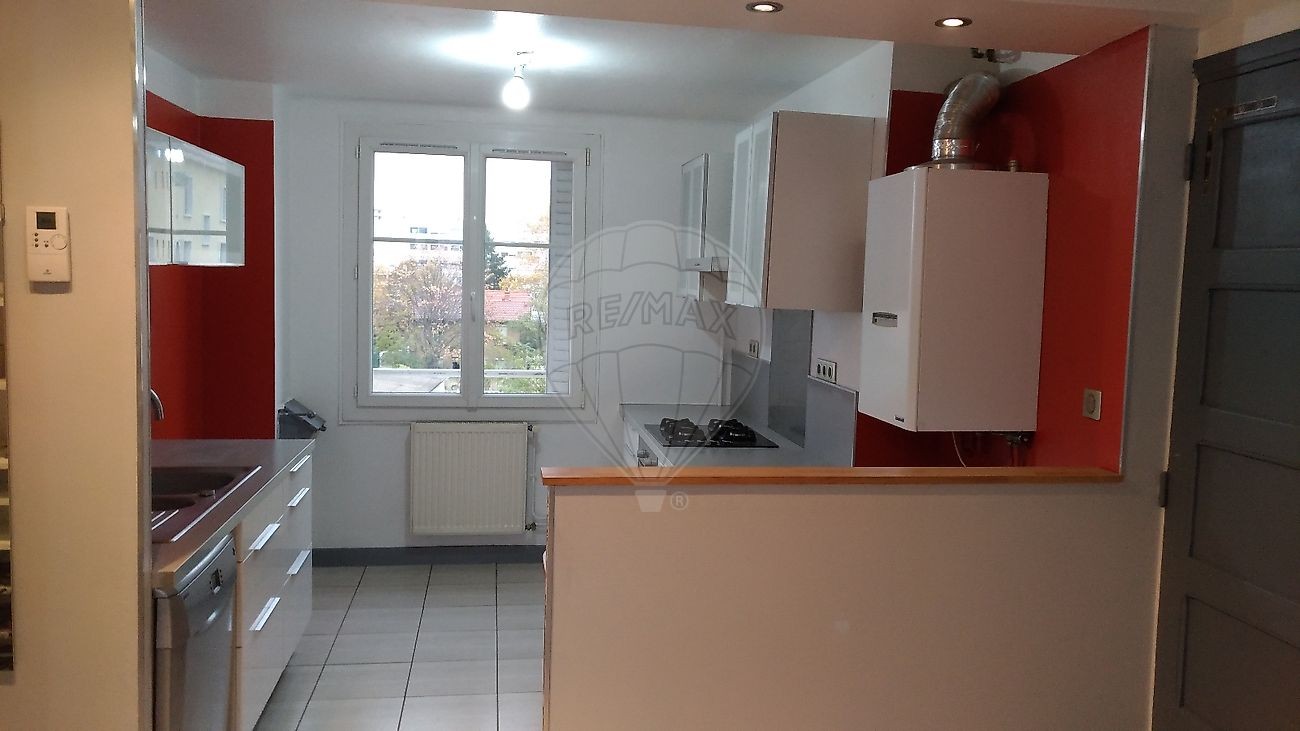 Location Appartement à Lyon 8e arrondissement 4 pièces