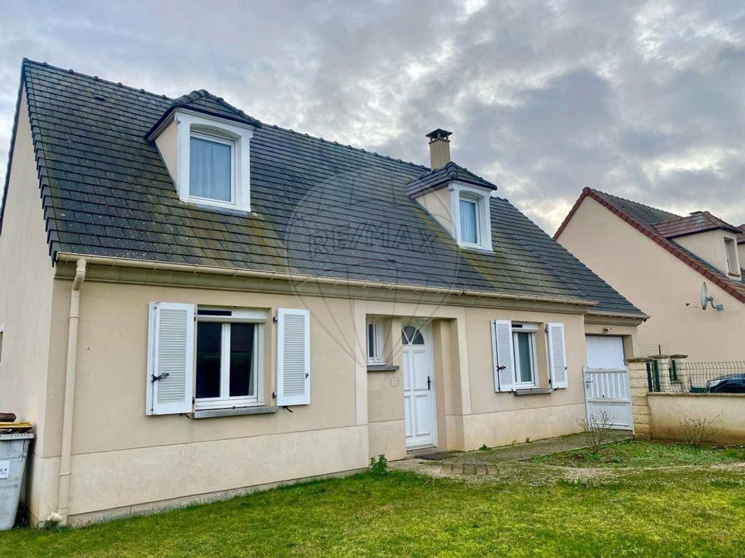 Vente Maison à Étampes 7 pièces