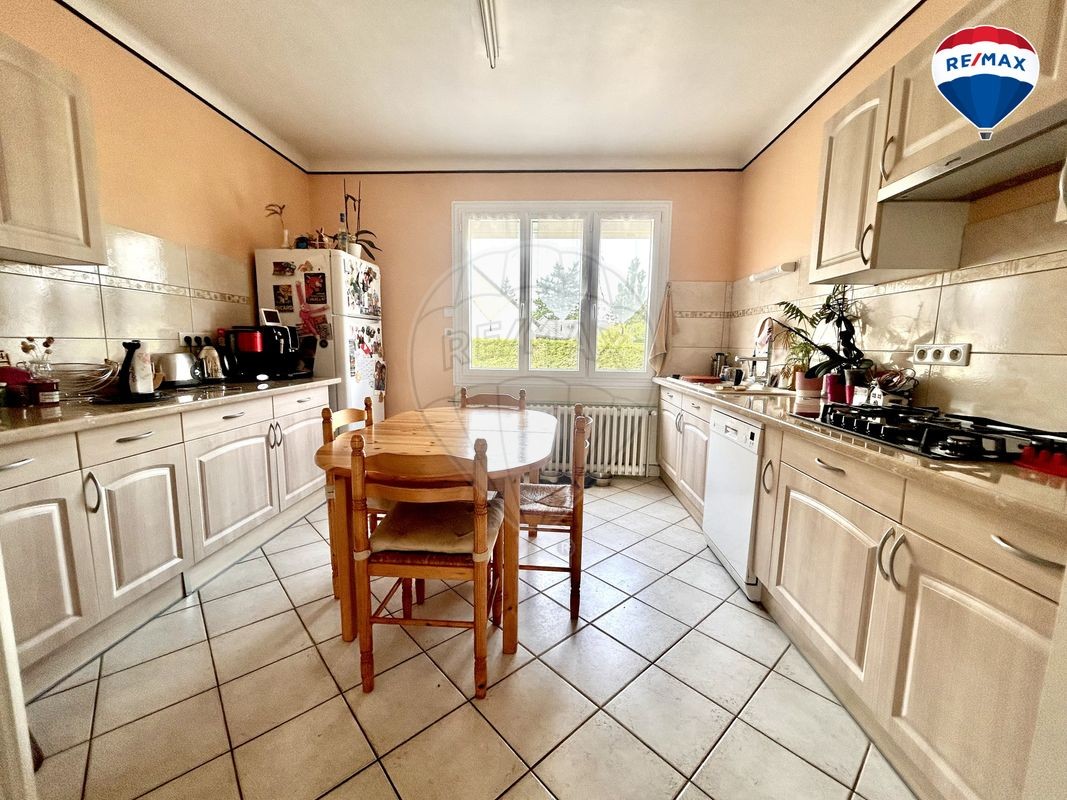 Vente Maison à Mehun-sur-Yèvre 4 pièces